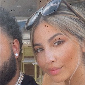 Meet your Posher, Isabel